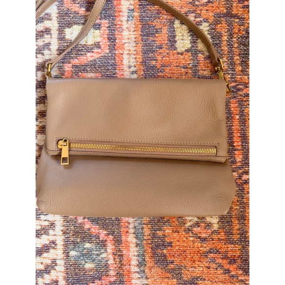 Quince Crossbody Purse Bag Women's Tan Brown Leather Fold-over Convertible - Picture 9 of 9